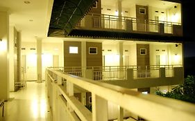 The Sriwijaya Hotel - Halal Hotel